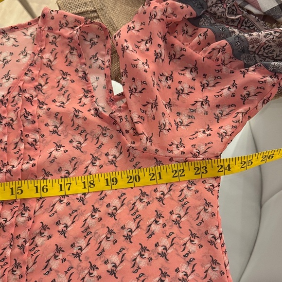 Style & Co. Pink and Gray Patterned Blouse - Picture 6 of 7